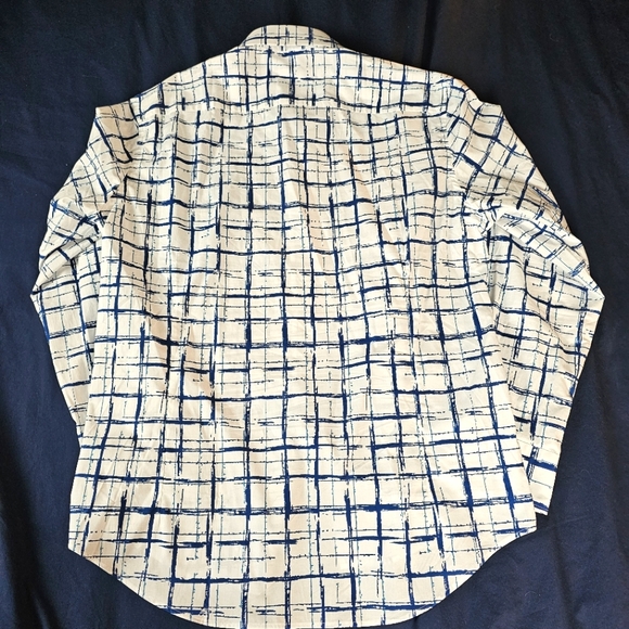 LG Kenneth Cole L/S Geometric shirt - Picture 3 of 4